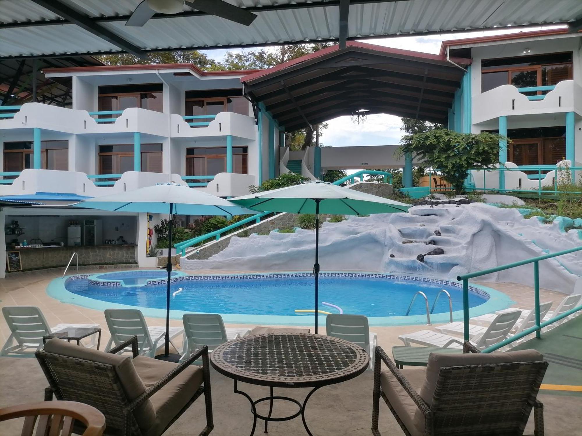 Hotel Planeta Sano Manuel Antonio Luaran gambar