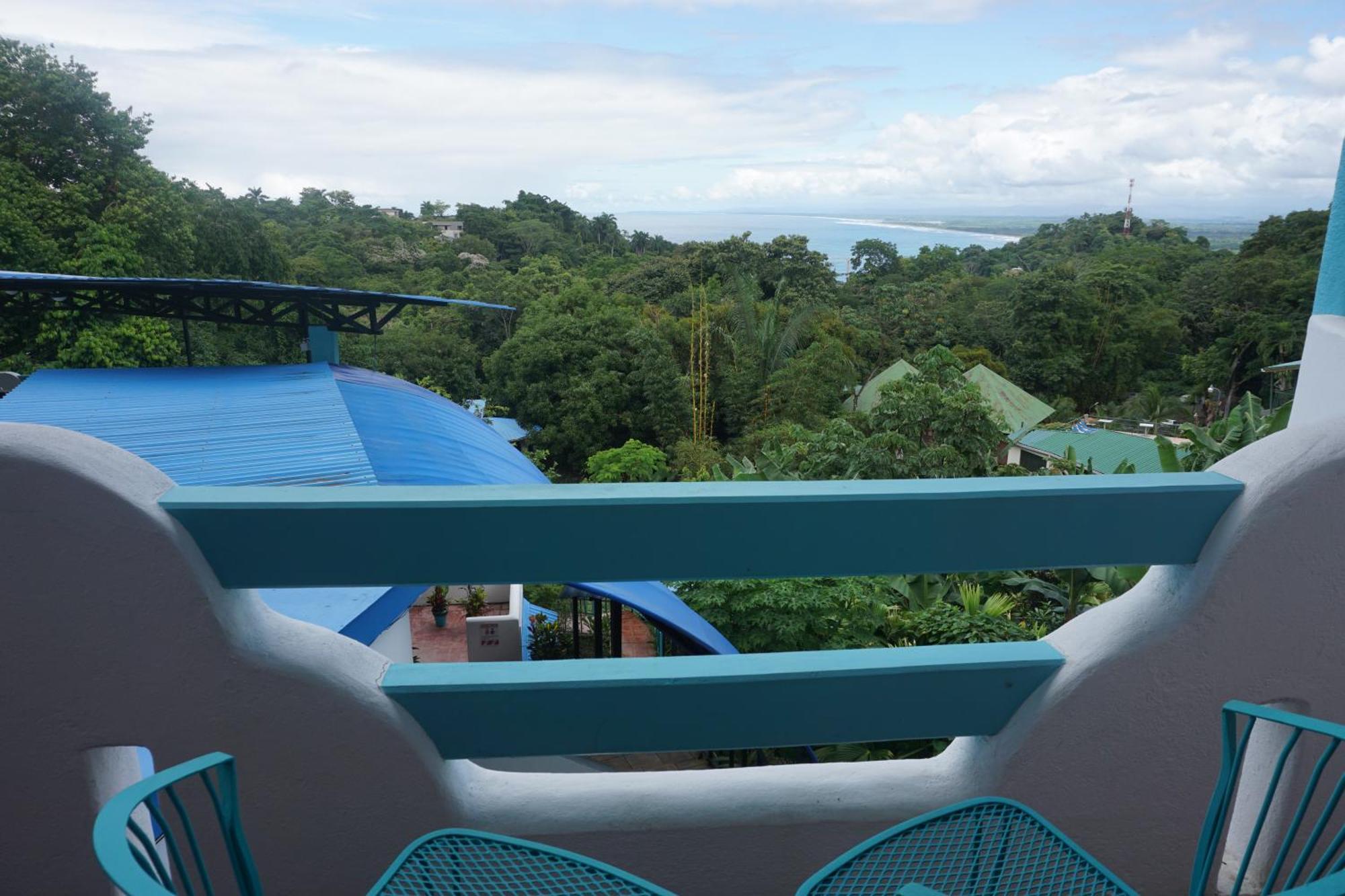 Hotel Planeta Sano Manuel Antonio Luaran gambar