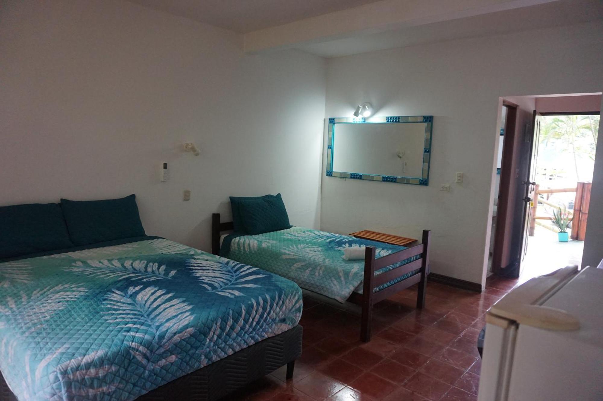 Hotel Planeta Sano Manuel Antonio Luaran gambar