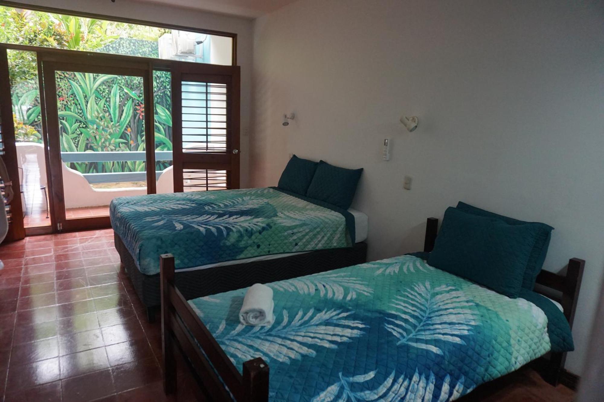 Hotel Planeta Sano Manuel Antonio Luaran gambar