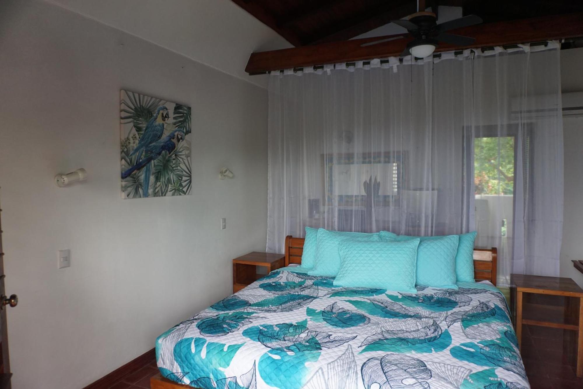 Hotel Planeta Sano Manuel Antonio Luaran gambar