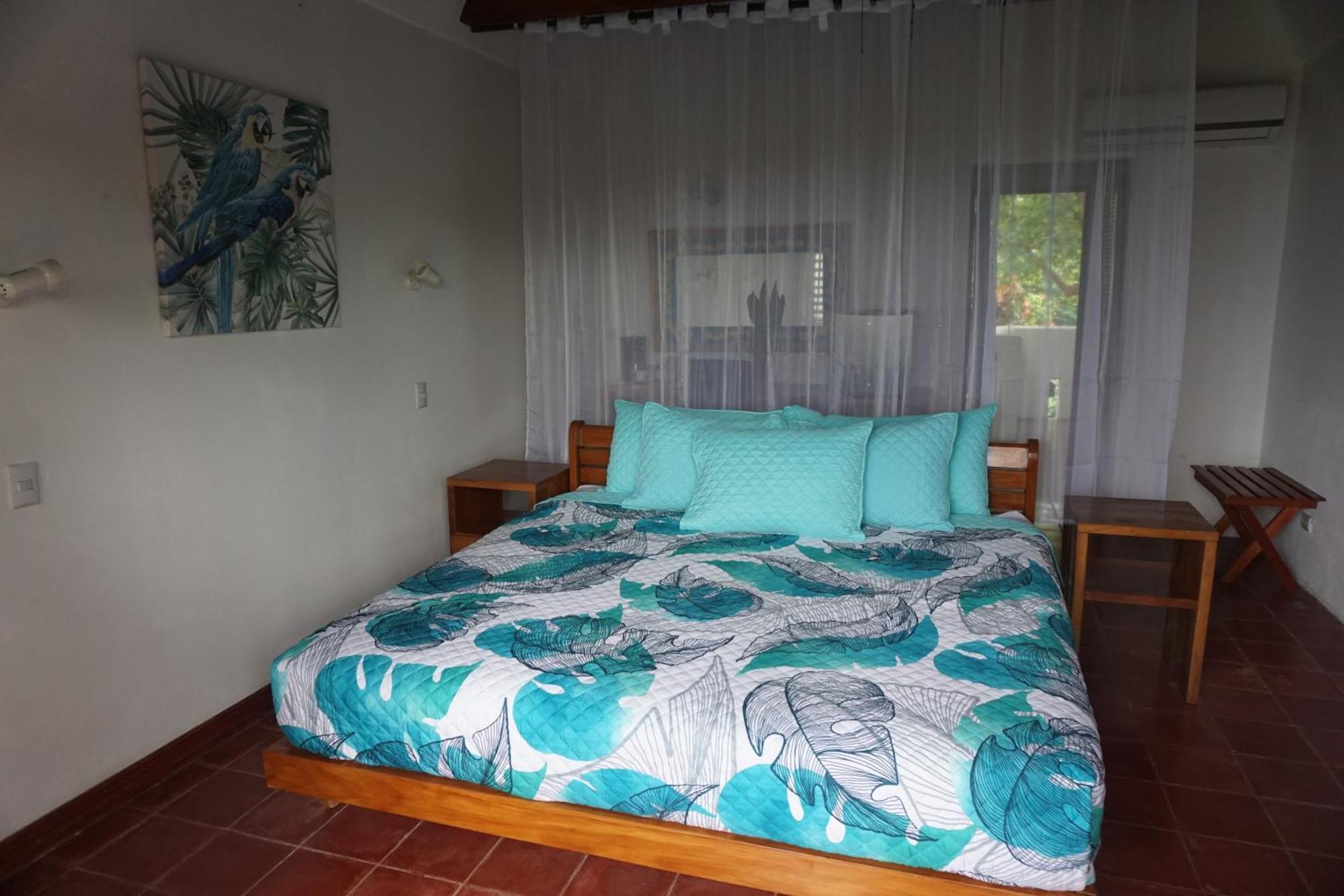 Hotel Planeta Sano Manuel Antonio Luaran gambar